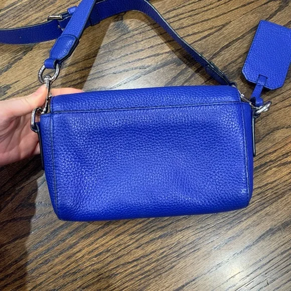Like New Marc Jacobs Gotham City Crossbody Blue - Picture 2 of 16